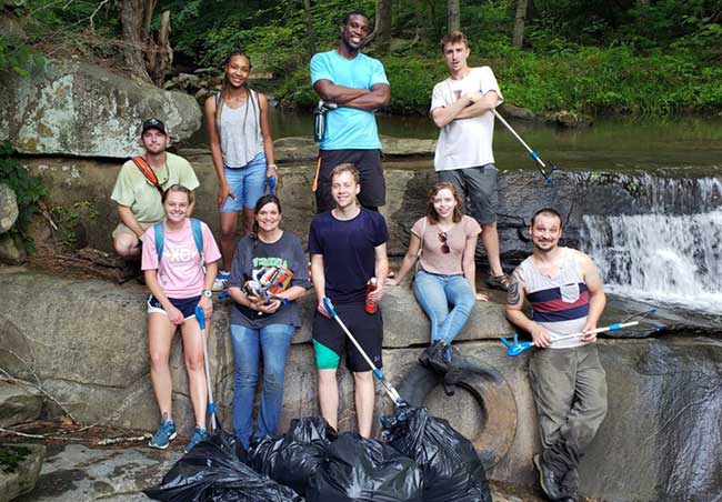 Calendar of Global Environmental Events: International Volunteer Day